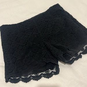 Banana Republic Crochet Black Floral Lace Shorts High Waist SIZE 2 Petite